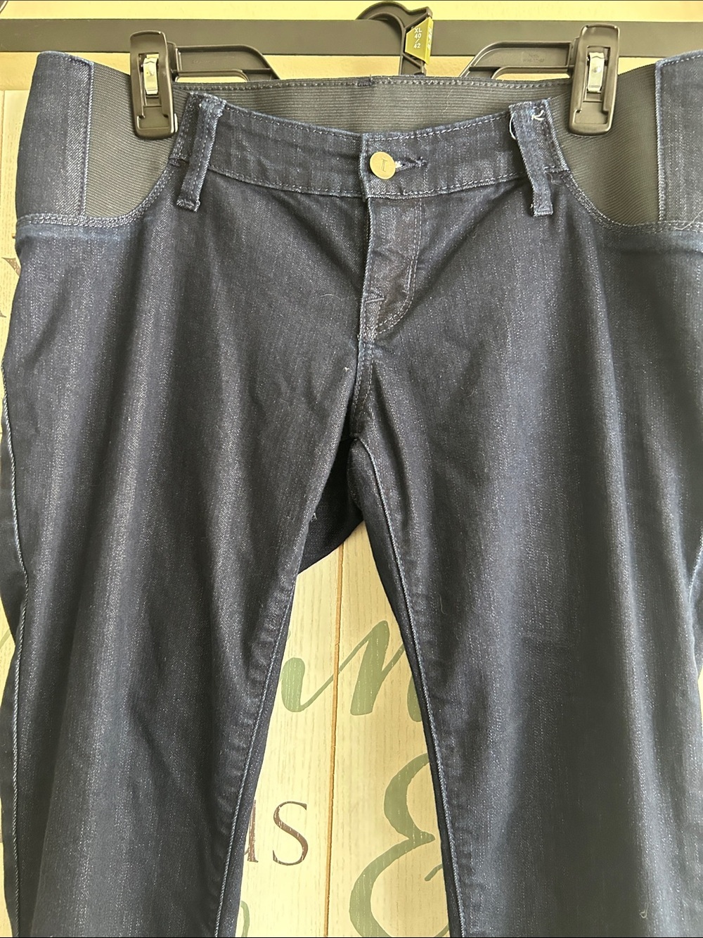 Isabel Maternity by Ingrid & Isabel jeans and jeggings bundle, size 6/28R - Picture 13 of 16